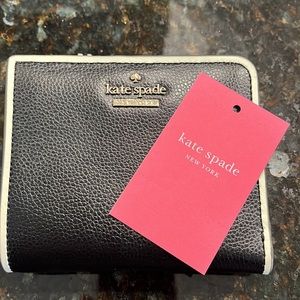 NWT Kate Spade Patterson Drive Painted Edge Small Bifold Wallet  New with tags